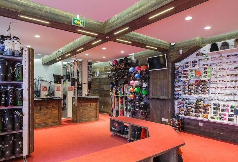 ホテル Hôtel Les Balcons Village