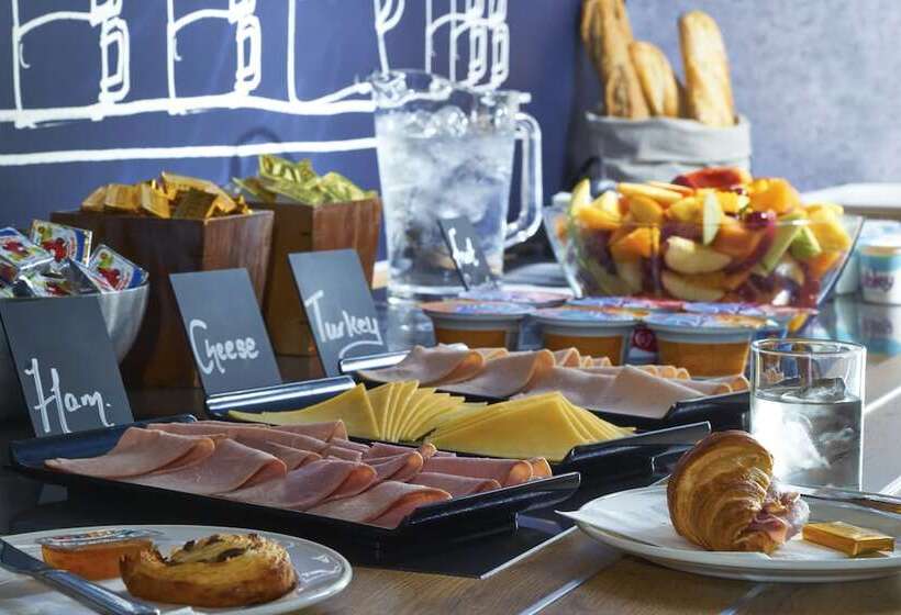 호텔 Ibis Budget Manchester Salford Quays