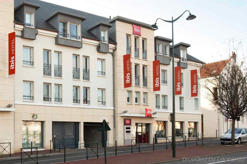 Отель Ibis Etampes