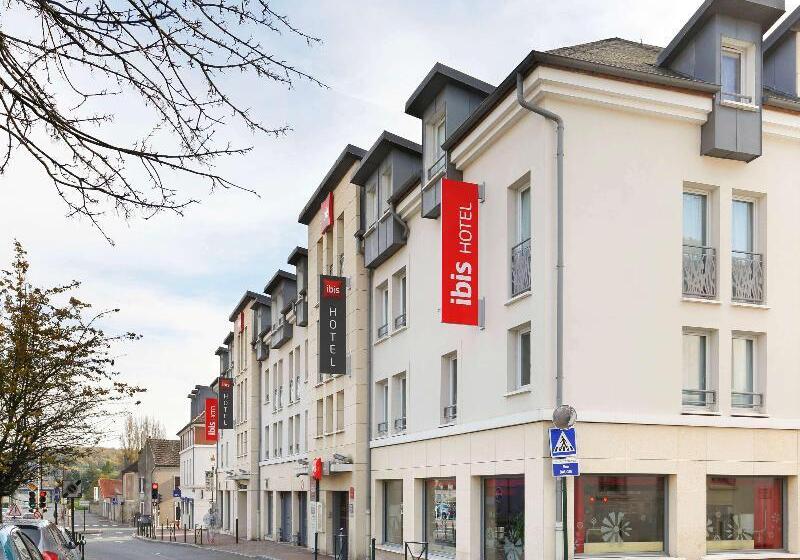 Отель Ibis Etampes