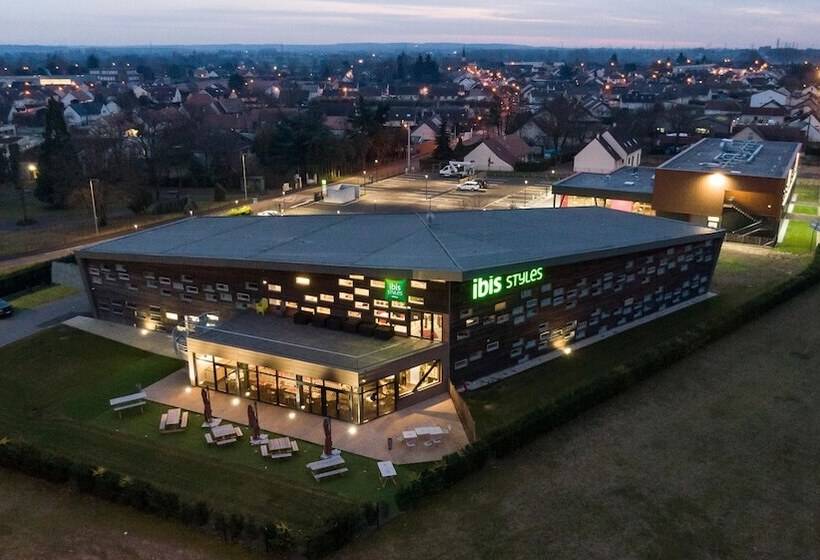 Отель Ibis Styles Le Mans Sud Mulsanne