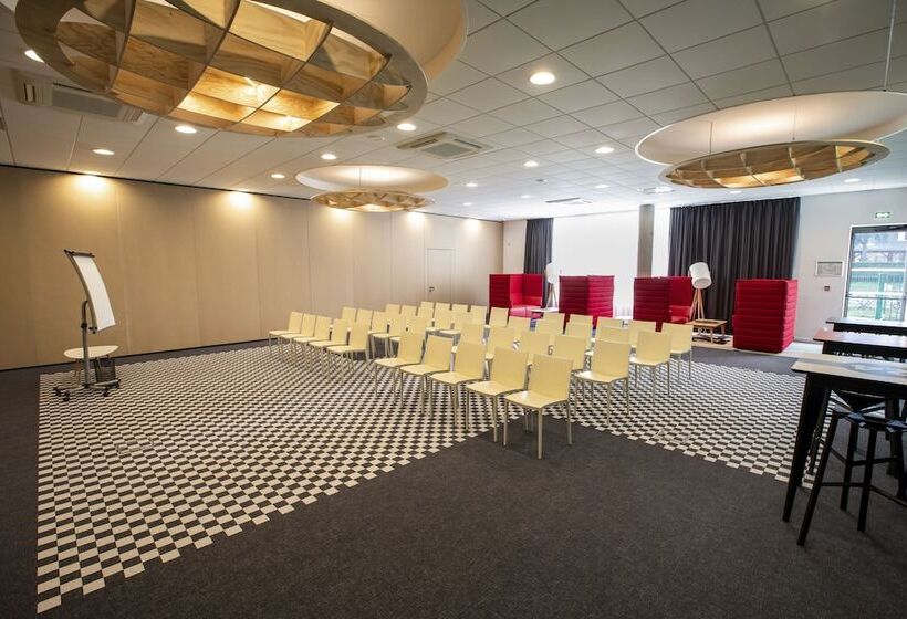 Отель Ibis Styles Le Mans Sud Mulsanne