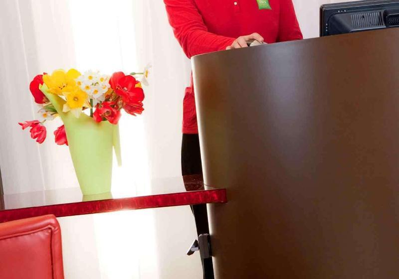 هتل Ibis Styles Saintbrieuc Gare Centre