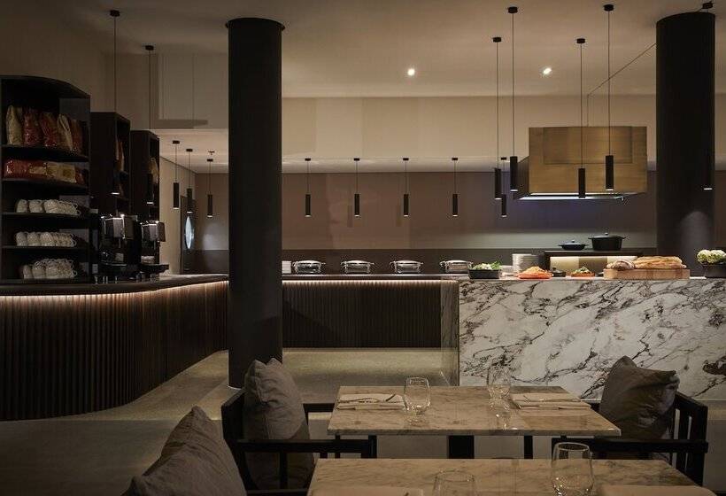 Infinity Hotel & Conference Resort Munich