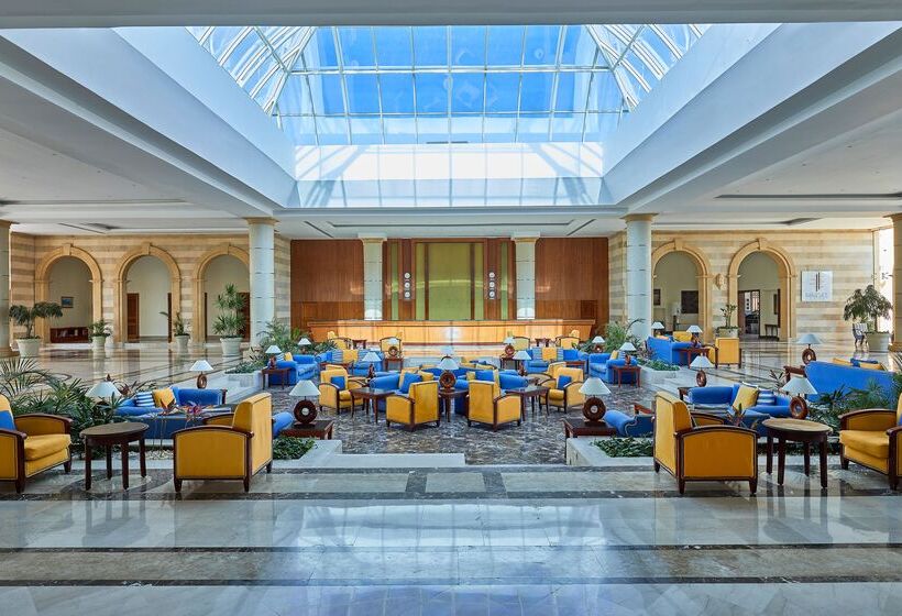 هتل Jaz Grand Marsa