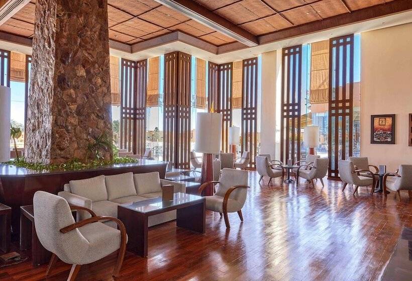 هتل Jaz Grand Marsa