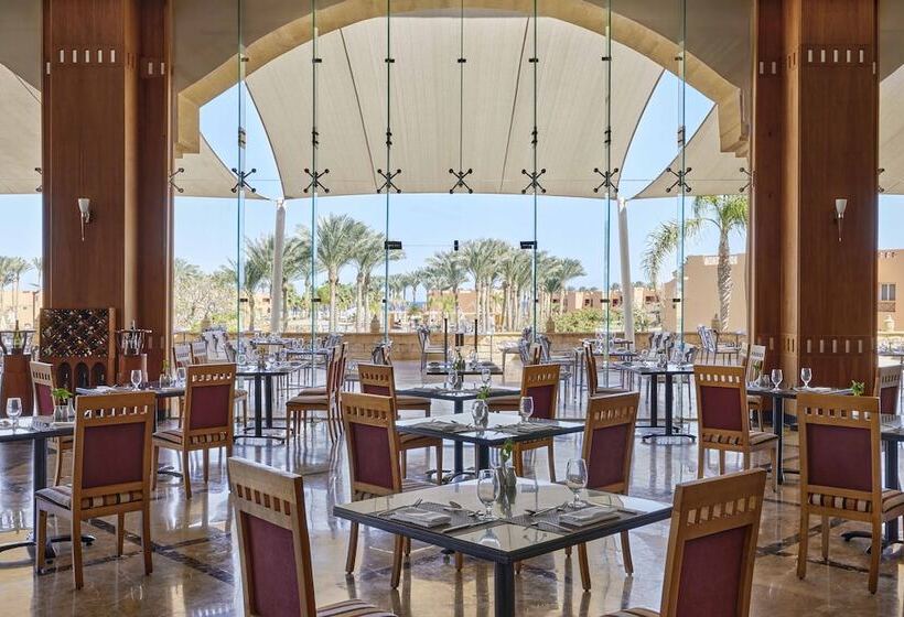 هتل Jaz Grand Marsa