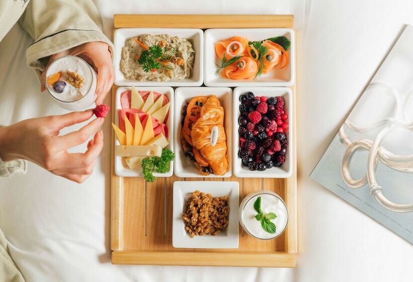 Kempinski Nile Hotel, Cairo