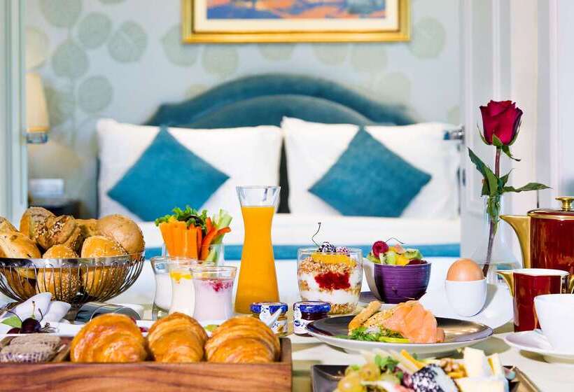 Kempinski Nile Hotel, Cairo