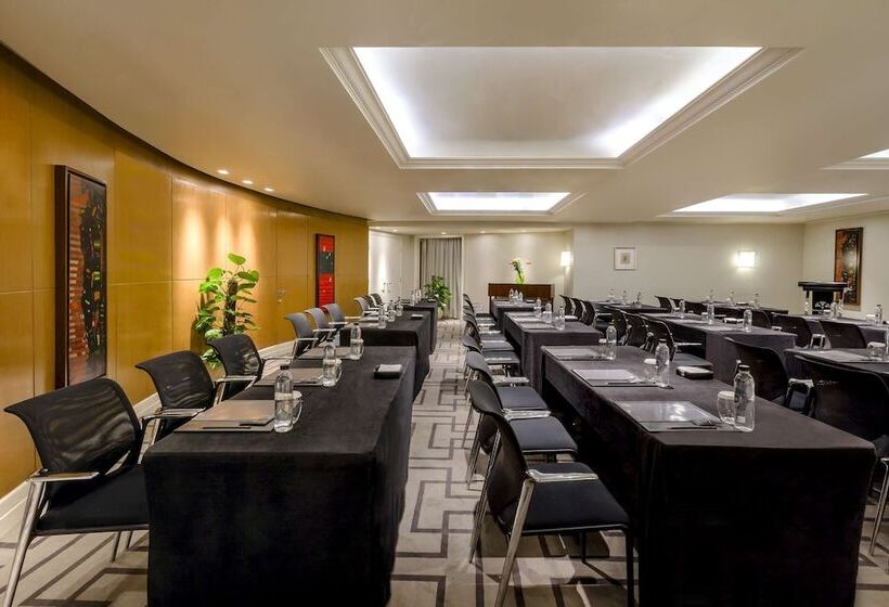 Kempinski Nile Hotel, Cairo