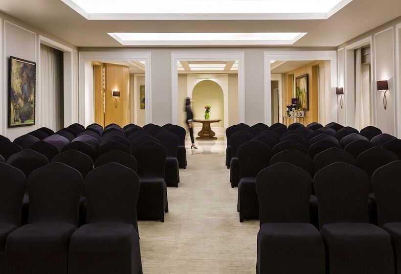 Kempinski Nile Hotel, Cairo