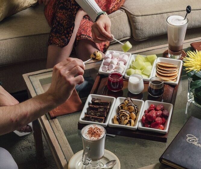 Kempinski Nile Hotel, Cairo