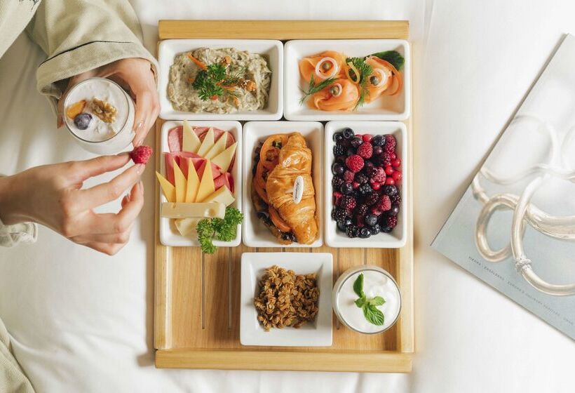 Kempinski Nile Hotel, Cairo