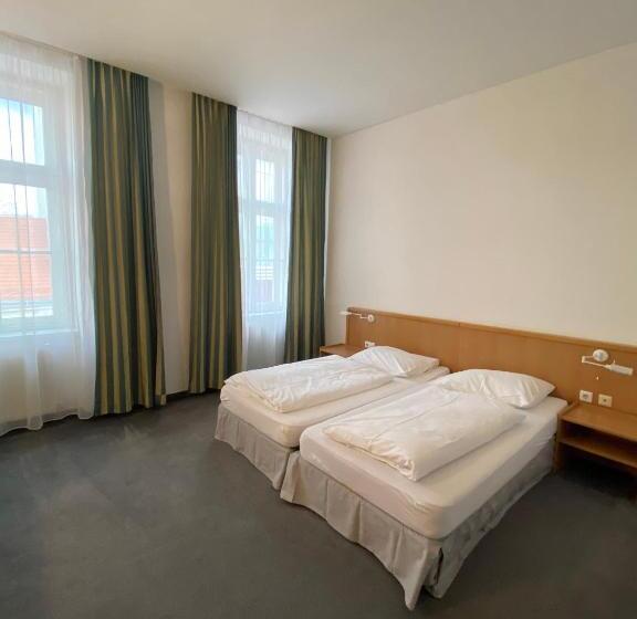 هتل Kolbeck Rooms