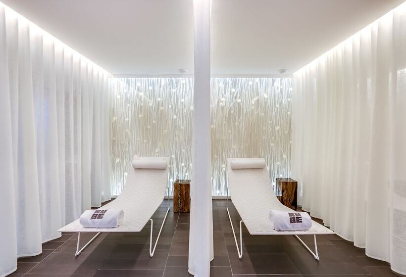 בית מלון כפרי Kube Saint Tropez