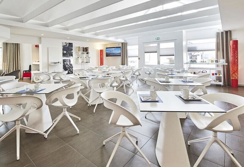 ホテル Hôtel Gustave Colmar