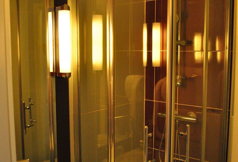 فندق Hôtel Kyriad Dieppe