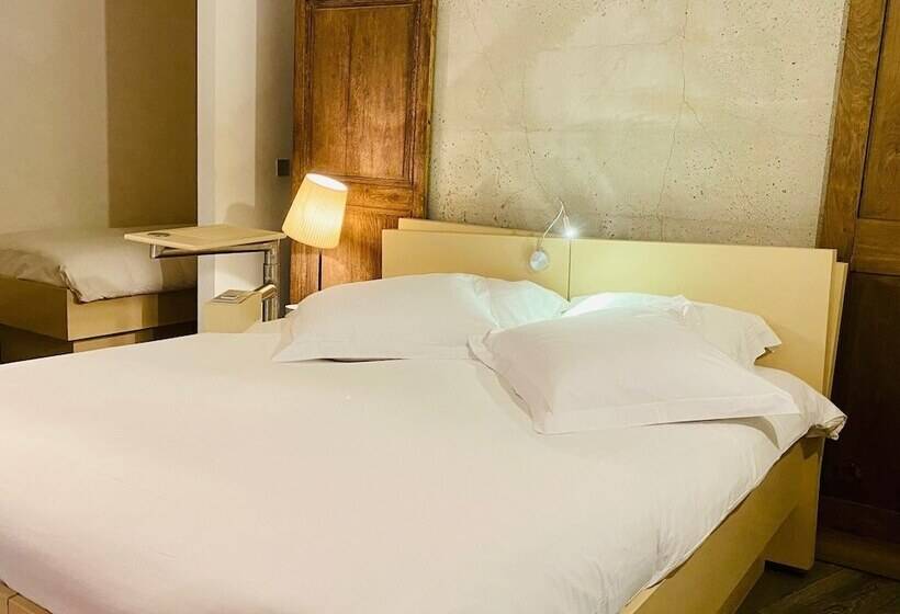 ホテル Le Dormeur Du Val