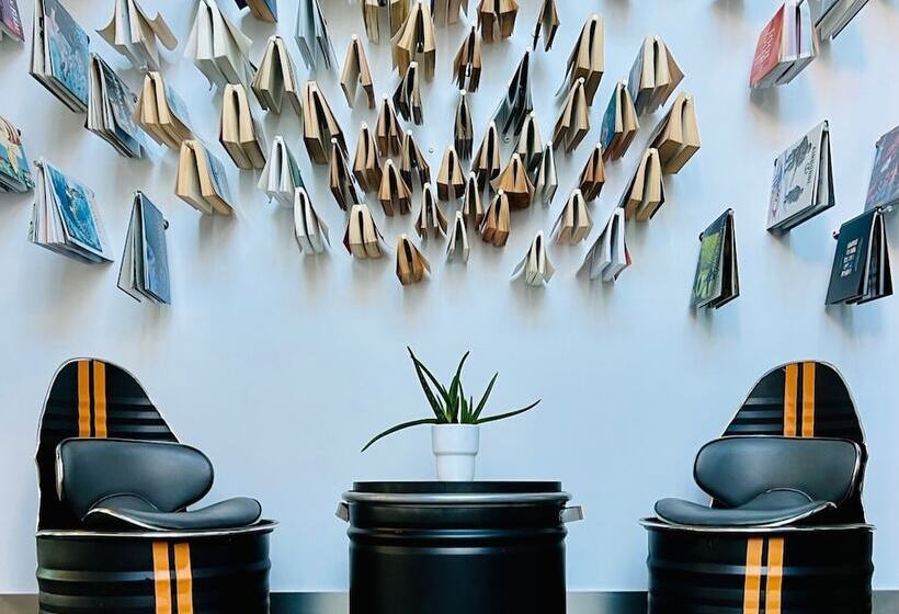 ホテル Le Dormeur Du Val