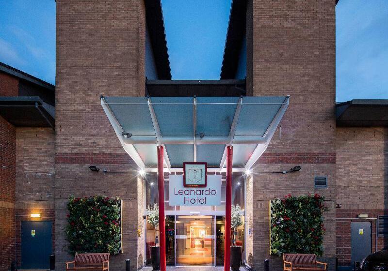 Отель Leonardo  London Heathrow Airport