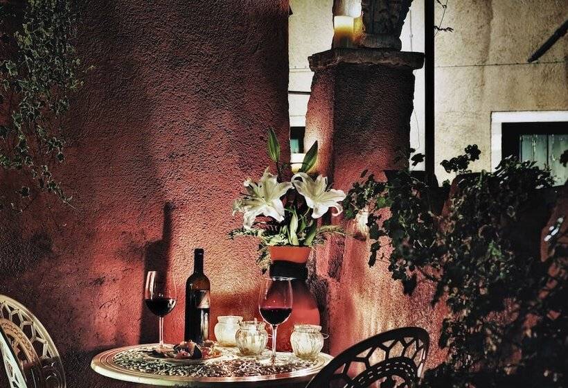 Отель Locanda Fiorita