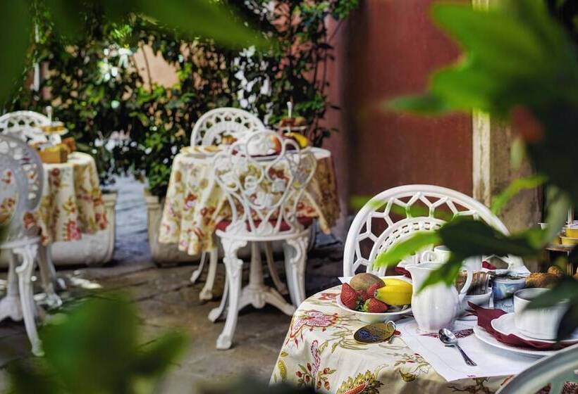 Отель Locanda Fiorita