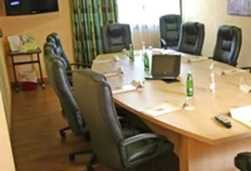 בית מלון כפרי Logis Lyon Est Porte De L Ain