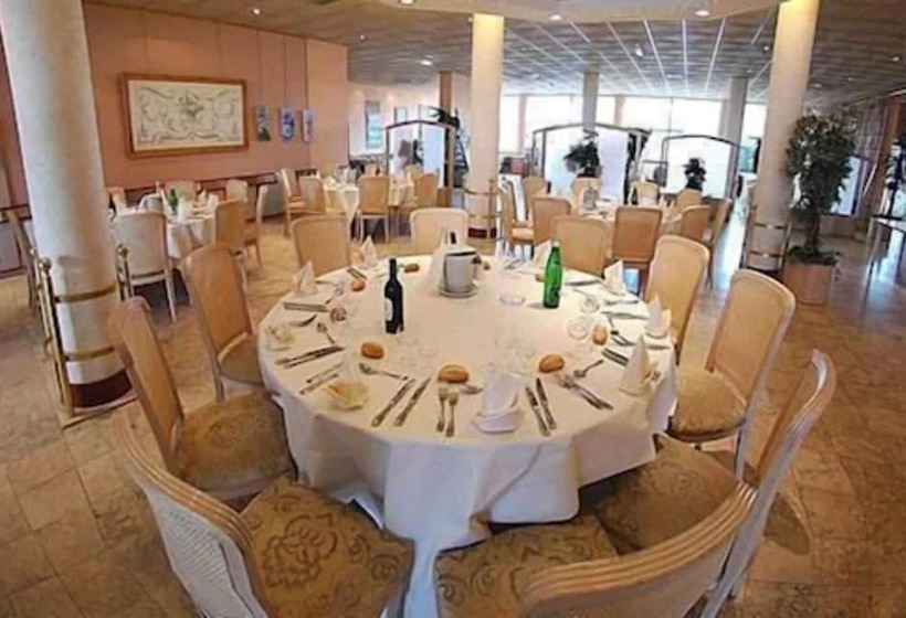 בית מלון כפרי Logis Lyon Est Porte De L Ain