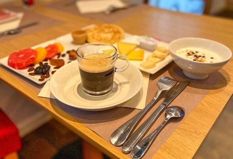 Отель Mercure Vittel