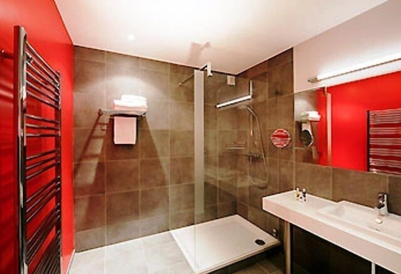 Отель Mercure Vittel