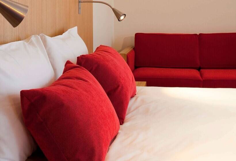 Отель Mercure Vittel