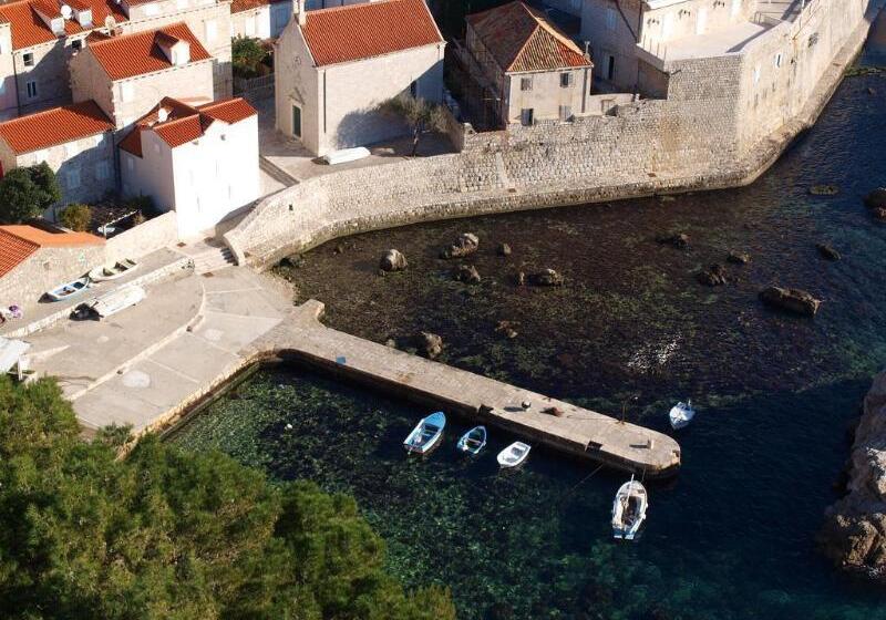 酒店 Miro Studio Apartments