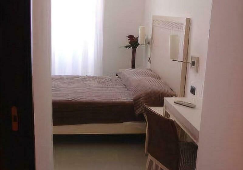 فندق Navona Apartments