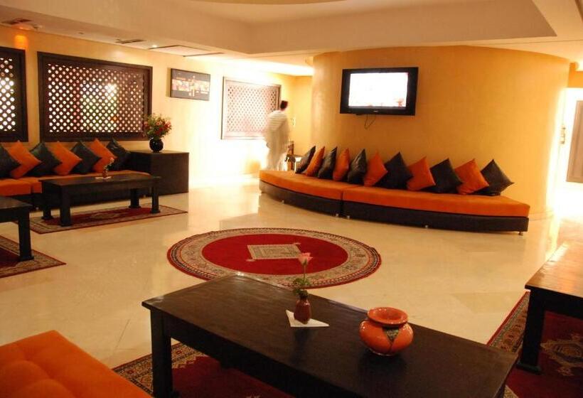 Отель New Farah