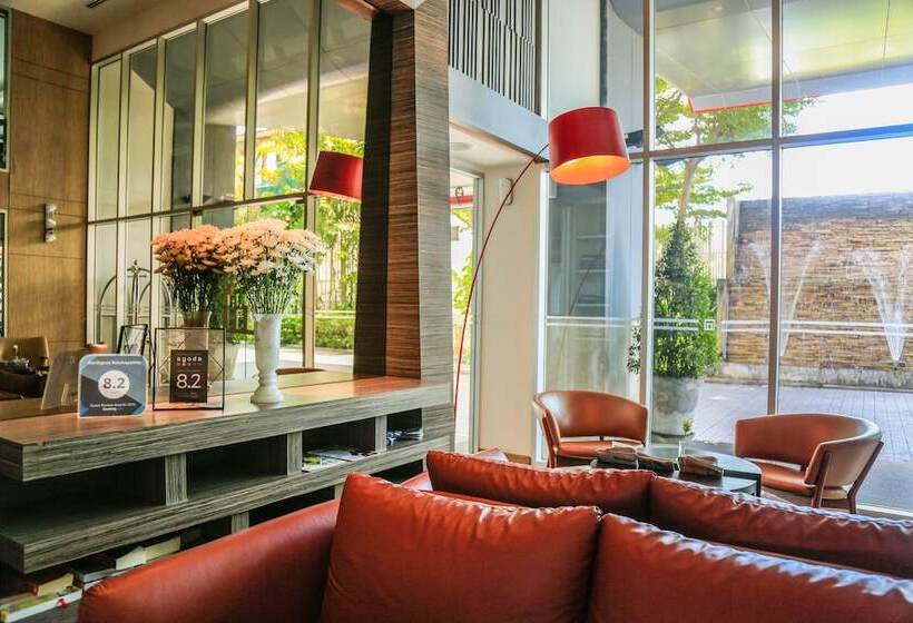 Отель Northgate Ratchayothin