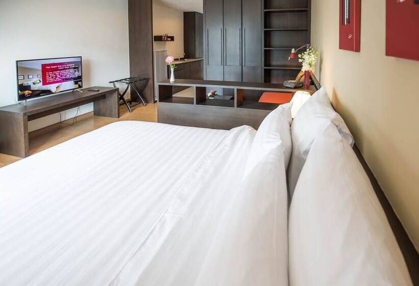 Отель Northgate Ratchayothin