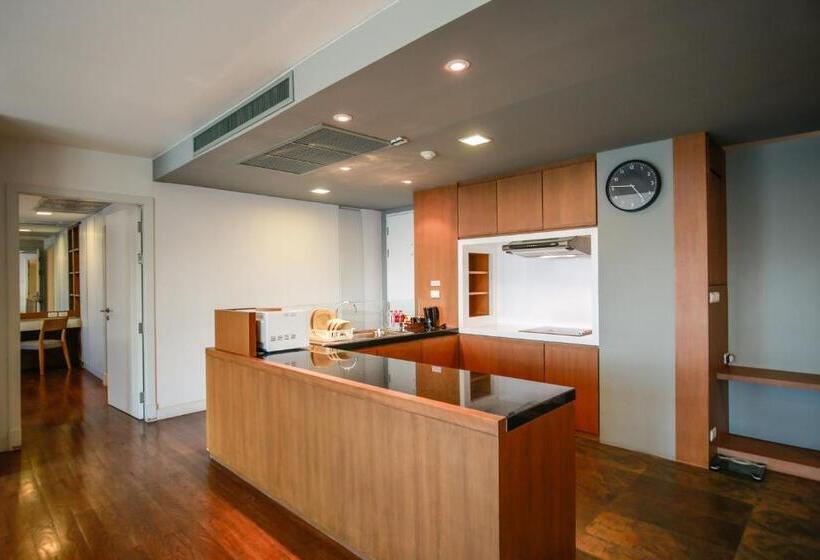 Отель Northgate Ratchayothin