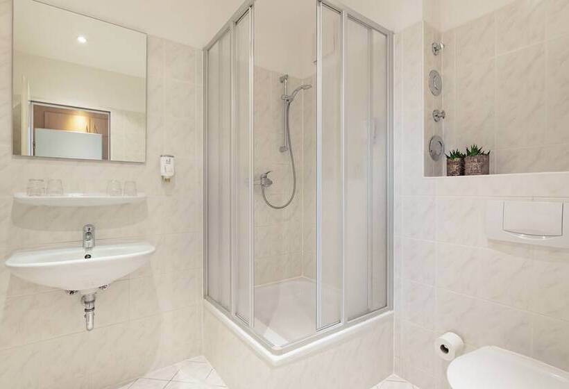 Garner Hotel Berlin   Schöneberg