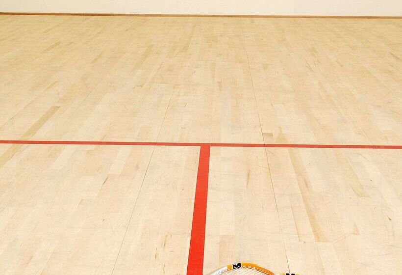 Oaks Liwa Heights Hotel Suites