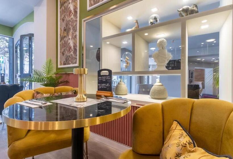 هتل Park Lane Boutique Apart