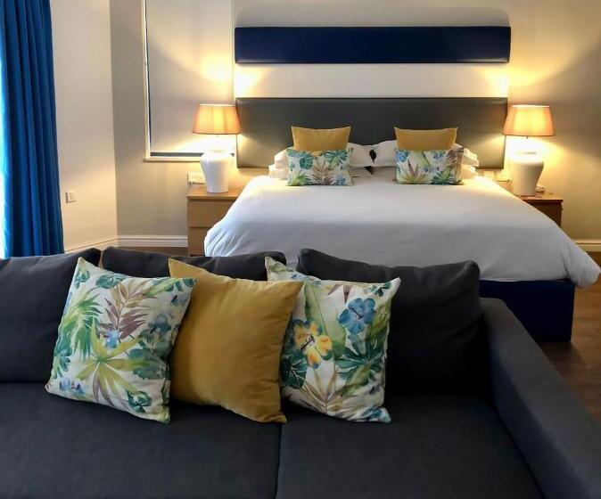 هتل Park Lane Boutique Apart