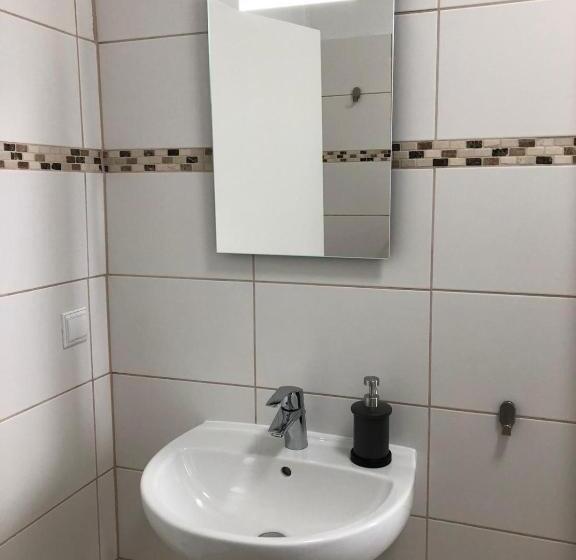 هتل Pension Kaffeefreunde