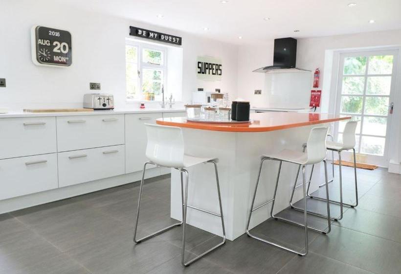 Pentre Court, Abergavenny