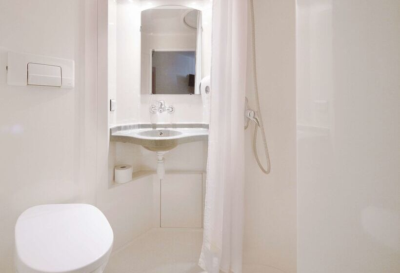 فندق Premiere Classe Warszawa Centrum