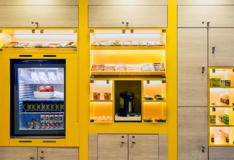 בית מלון כפרי Premiere Classe Warszawa Centrum