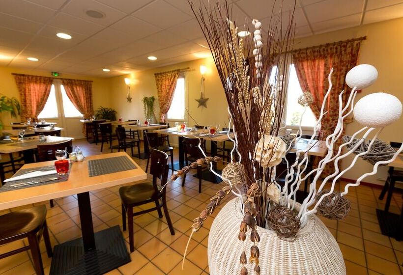 فندق Prest Hôtel Epinal Chavelot