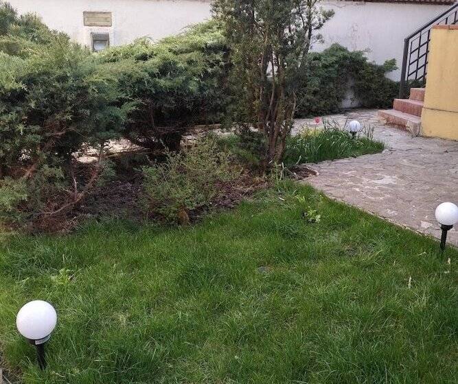 هتل Prince Residence Apartments