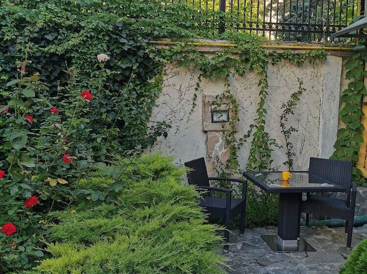 هتل Prince Residence Apartments