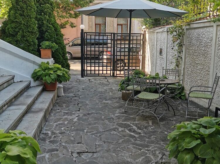 هتل Prince Residence Apartments