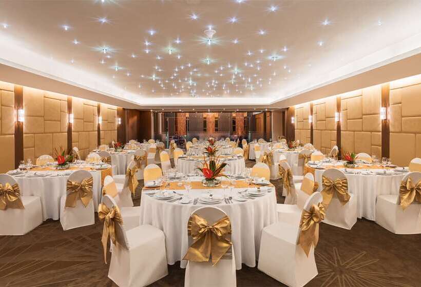 فندق Radisson Suites Bangkok Sukhumvit